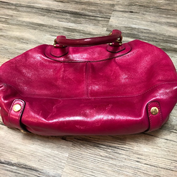 Pink Coach Handbag 💋 - Picture 3 of 4